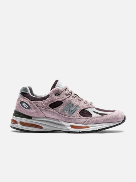 New Balance MADE IN UK 991V2 GRAPE SORBET