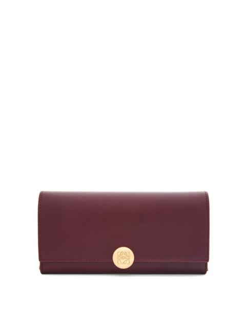 Pebble continental wallet in shiny nappa calfskin