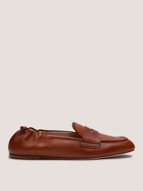 Stuart Weitzman BRYANT LOAFER