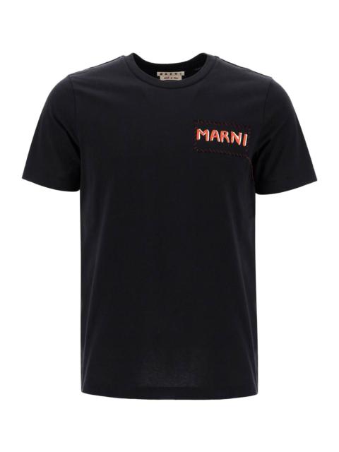 T-SHIRT WITH PATCH LOGO DESIGN