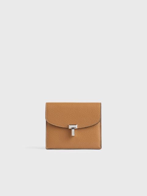 TOTEME T-lock grained-leather cardholder tan