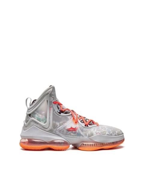 Lebron 19 high-top sneakers