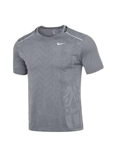 Nike TechKnit Wild Run Reflection Running Short-sleeve Tee Men Grey Gray CJ5815-010