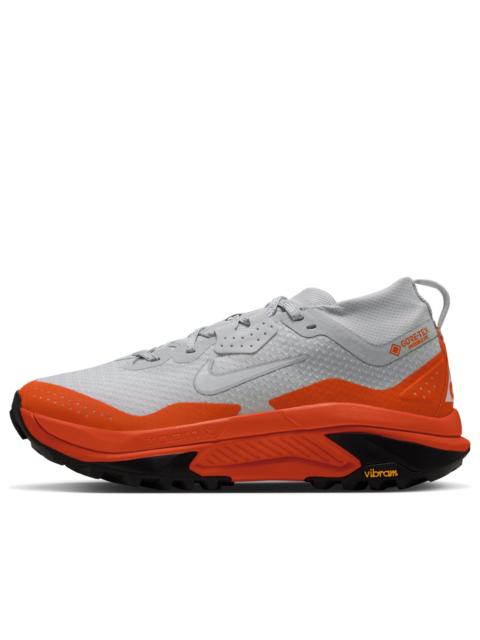 Nike (WMNS) Nike ACG Zegama Trail Gore Tex 'Light Silver Safety Orange' IO7933-002