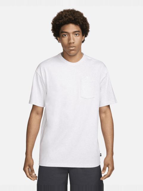 Nike Sportswear Premium Essentials Men's Pocket T-Shirt