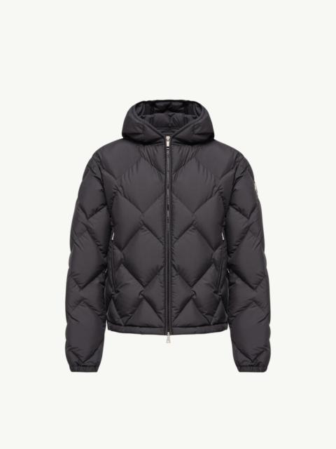 Moncler Arvouinne Hooded Triangle-Quilted Short Down Jacket