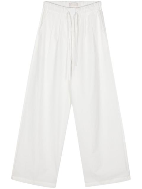 AMOMENTO pleat-detail straight-leg trousers