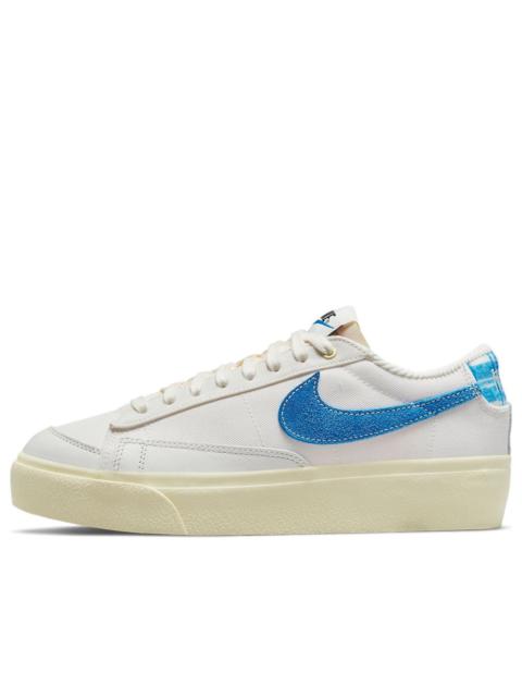 Nike (WMNS) Nike Blazer Low Platform Sneakers White/Blue DO2371-133
