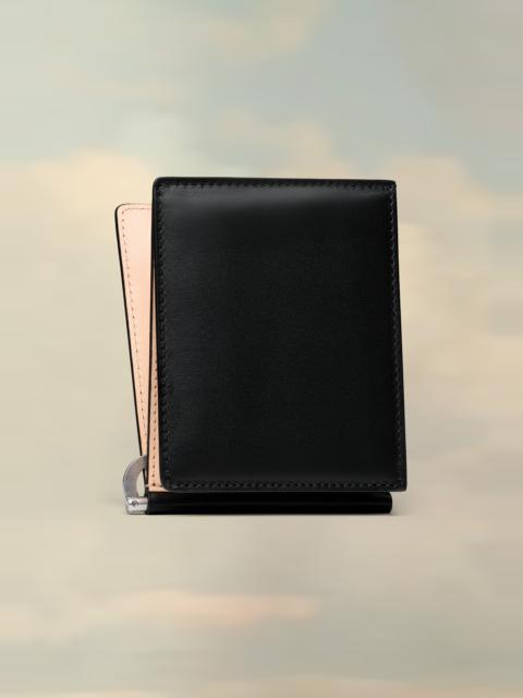 Bi-fold clip wallet