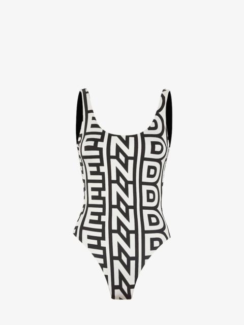 ワンピース ERADIE Geometric Print one piece-Black- Greca Border One-Piece Swimsuit | VERSACE US