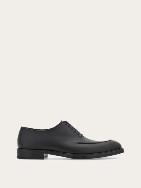 FERRAGAMO Oxford shoe with stitching detail