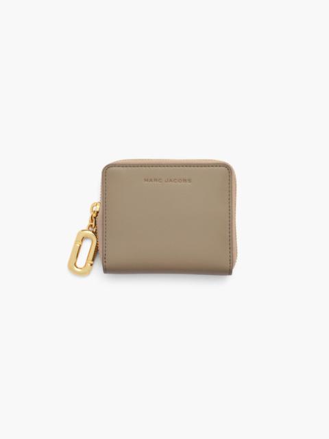 Marc Jacobs SCENE SLIM COMPACT WALLET