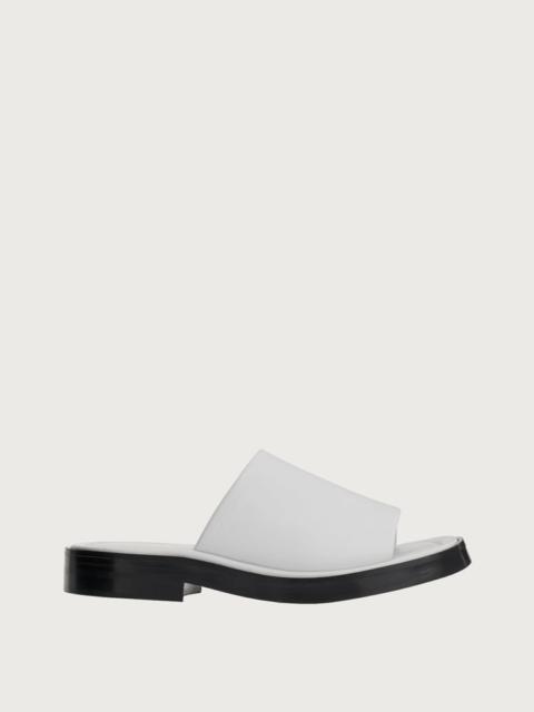 FERRAGAMO SINGLE-BAND SLIDER