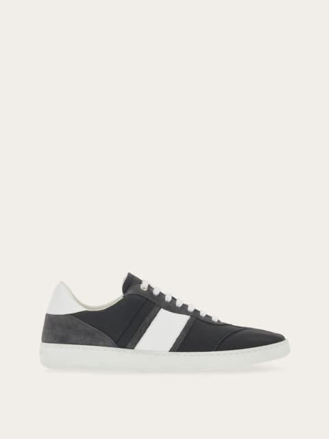 FERRAGAMO Low top sneaker with signature