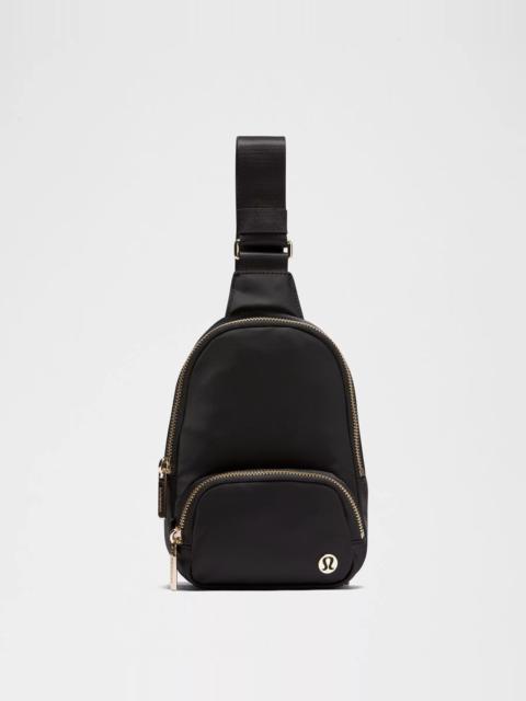 lululemon Everywhere Small Sling Bag