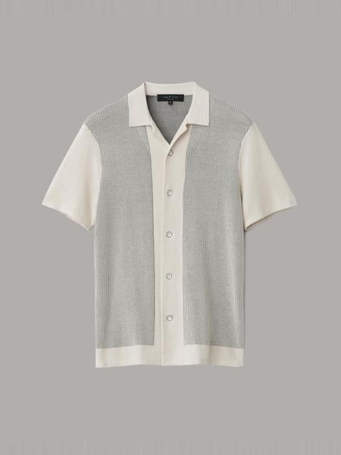 Harvey Cotton Knit Camp Shirt
Classic Fit Button Down