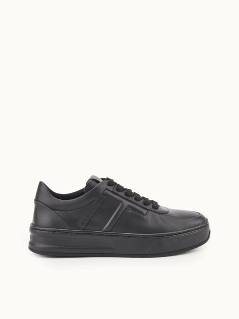 Tod's SNEAKERS IN LEATHER - BLACK