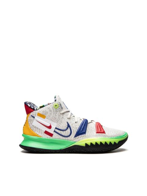 Nike Kyrie 7 "Visions"스니커머스