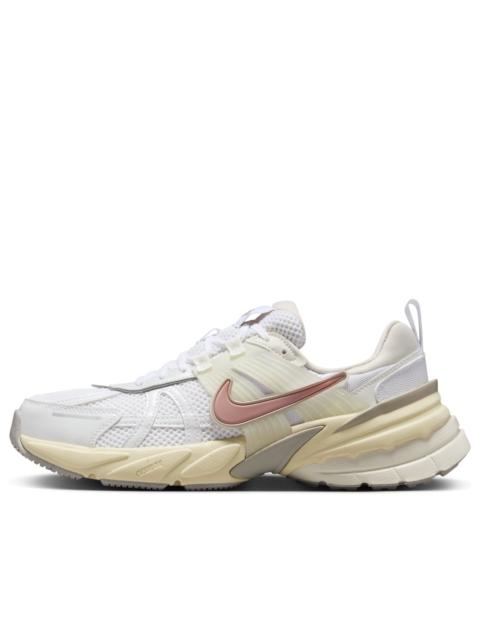 Nike (WMNS) Nike V2K Run 'White Pink' FD0736-112