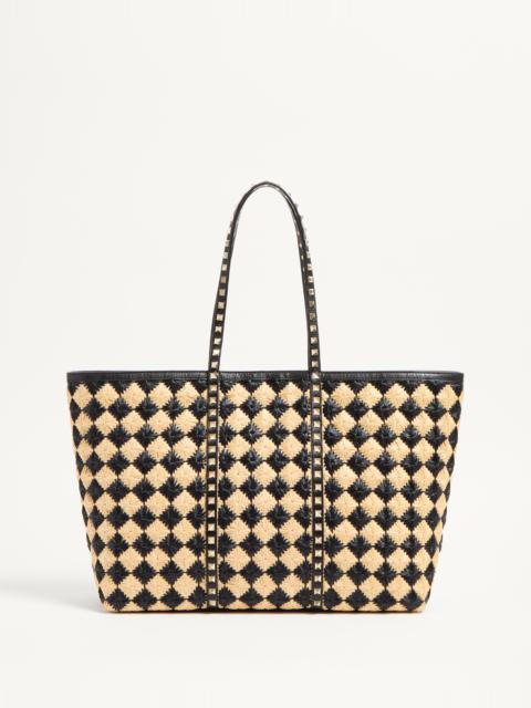 Valentino VALENTINO GARAVANI ROCKSTUD EMBROIDERED SHOPPING BAG IN SYNTHETIC RAFFIA