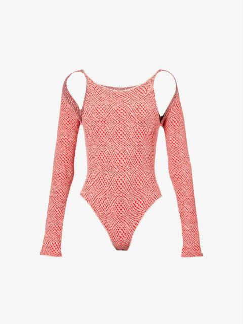 Cut-out geometric-pattern stretch-woven body