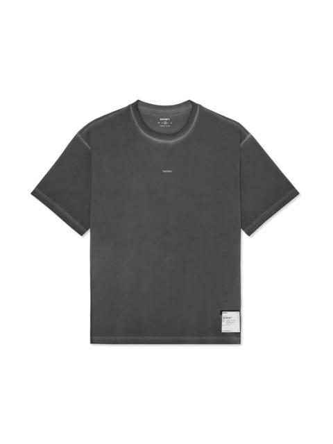 SATISFY AuraLite T-Shirt Centered Logo - Pigment Black