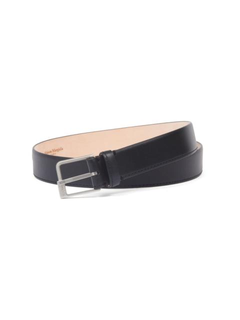 screw-buckle leather belt