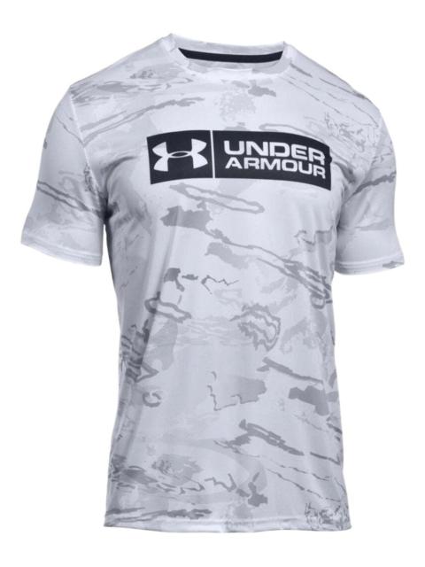 Under Armour camouflage short-sleeve T-shirt