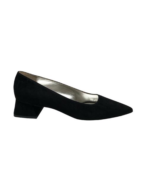 Suzanne Rae blixen flat