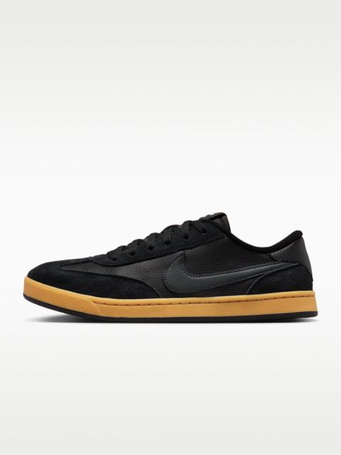 Nike Nike SB FC Classic Skate Shoes