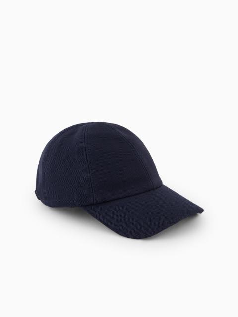 Technical-fabric baseball cap