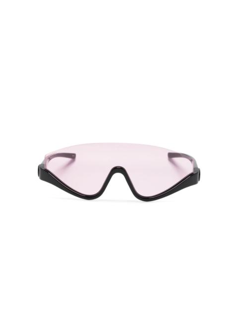 oversize-frame sunglasses