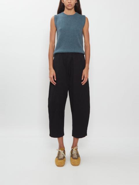 apuntob Crinkle Cotton Curved Cropped Pants