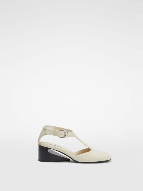Mary Jane Pumps
