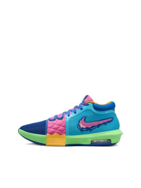 Nike Lebron 8 Witness sneakers