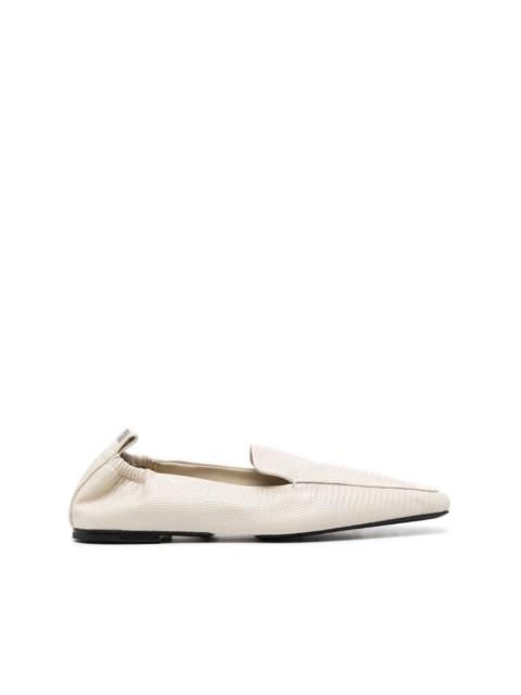 The Travel lizzard-effect loafers