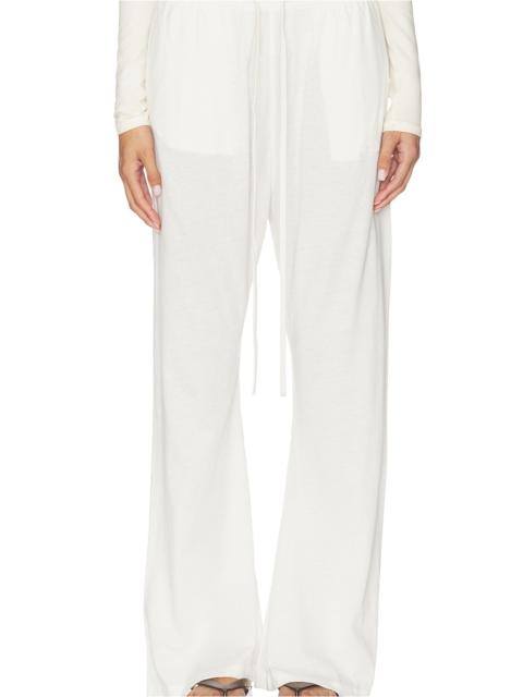 ESSENTIALS Flare Pant