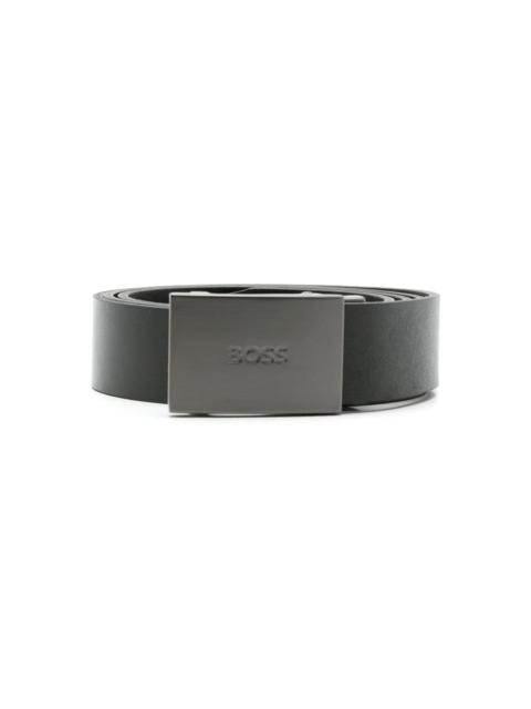 engraved-logo buckle leather belt