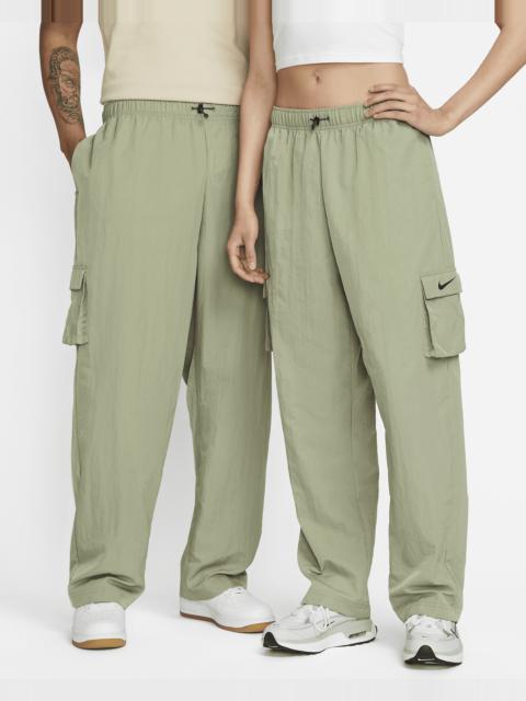 Nike Sportswear Essential Women's High-Rise Woven Cargo Pants