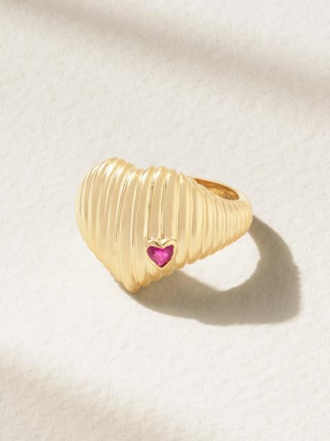 Yvonne Léon Chevaliere Berlingot 9-karat Gold Ruby Signet Ring