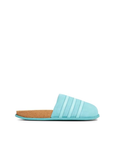 round-toe slip-on slides