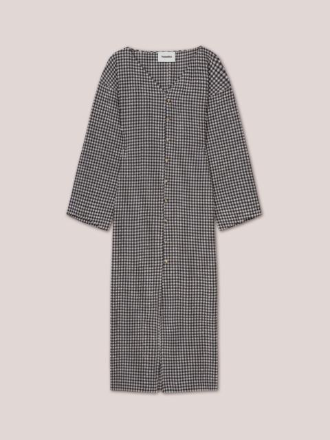 VERDA - Fitted button down seersucked check maxi dress - Navy/Creme