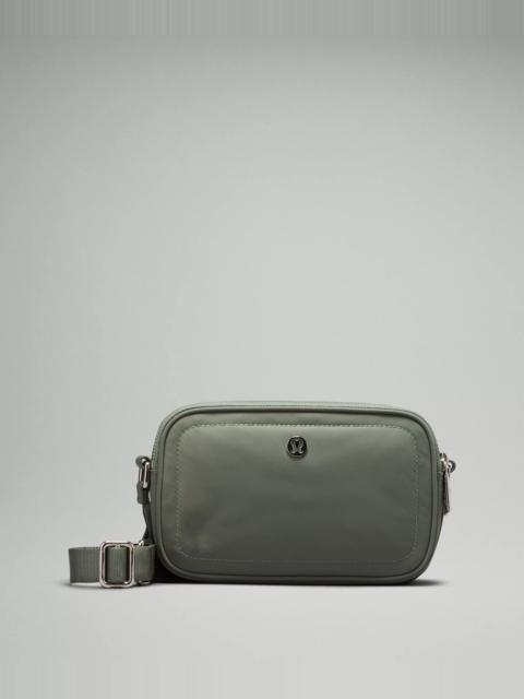 lululemon Crossbody Camera Bag 2L