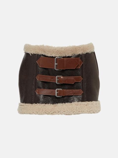 Shearling-trimmed leather miniskirt