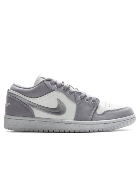 Jordan AIR JORDAN 1 LOW SE WOMEN'S - LIGHT STEEL GREY/SAIL/WHITE