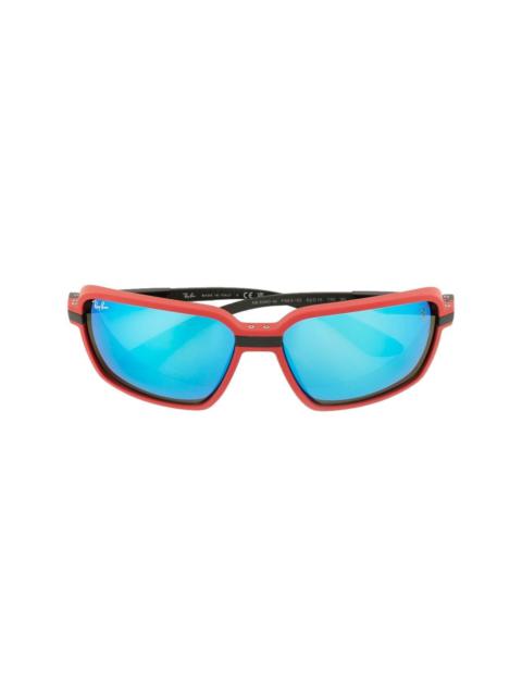 Ray-Ban x Scuderia Ferrari 주석으로 입힌 선글라스