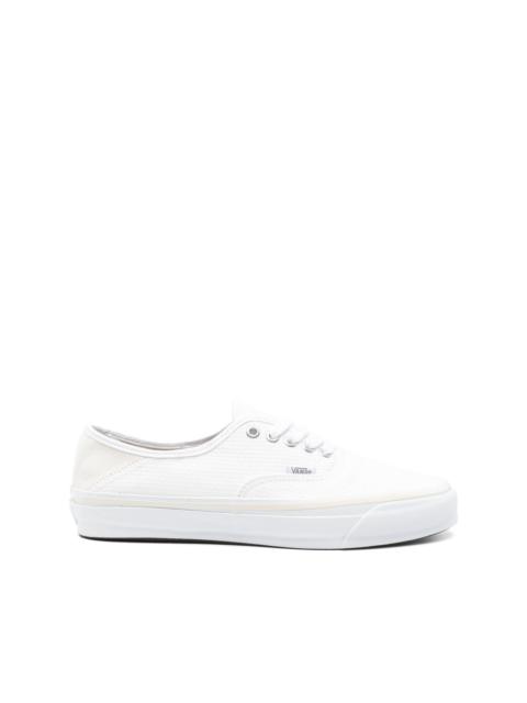 Vans decorative-stitching sneakers