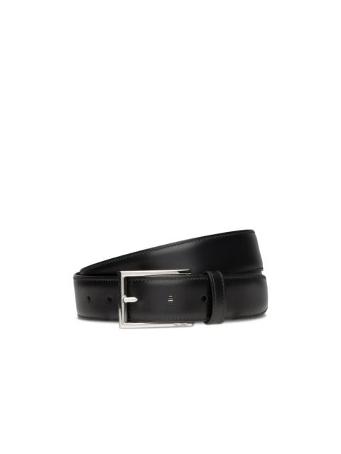 Elongated buckle belt
Calf Leather Belt Black