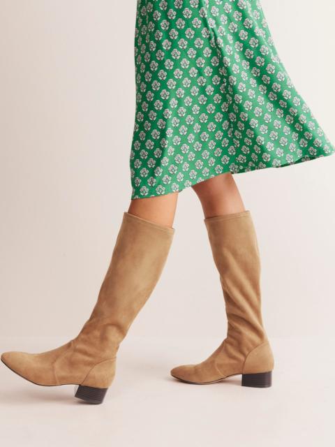 BODEN Flat Stretch Boot-Acorn