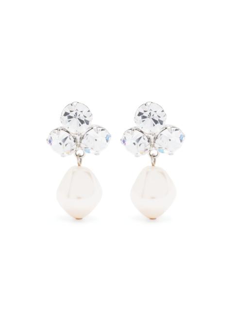 pearl-pendant earrings
